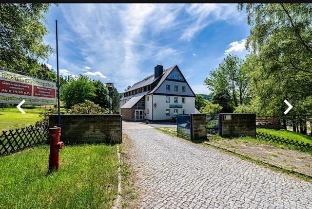 Hostel Im Osterzgebirge Altenberg Exterior photo